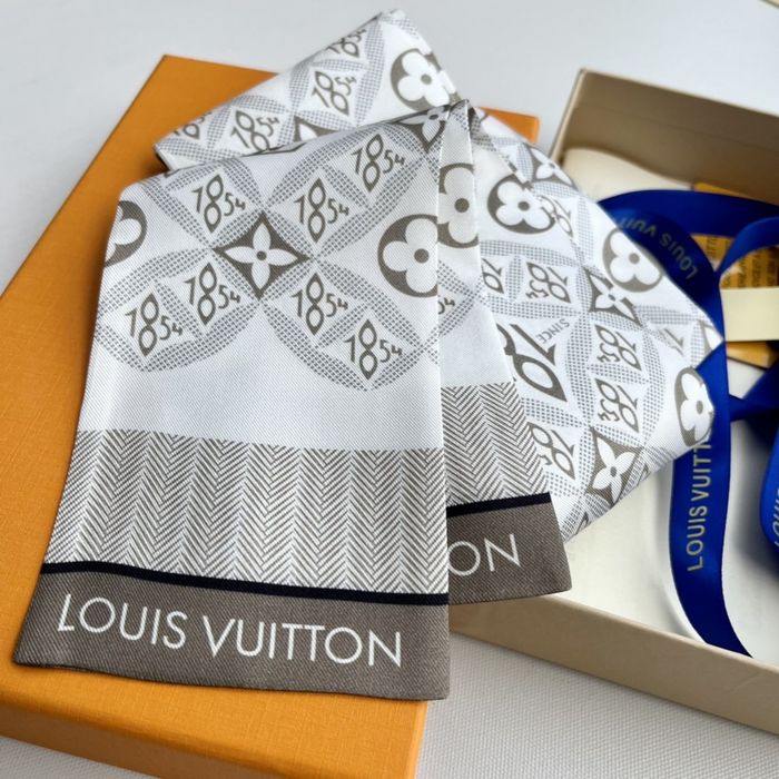 Louis Vuitton Scarf LVS00187